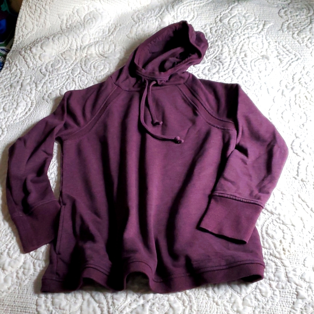 Duluth Trading Co Purple Hoodie Sweater L